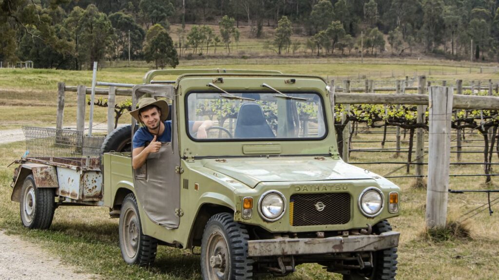 Backpacker bei der Farmarbeit in Australien